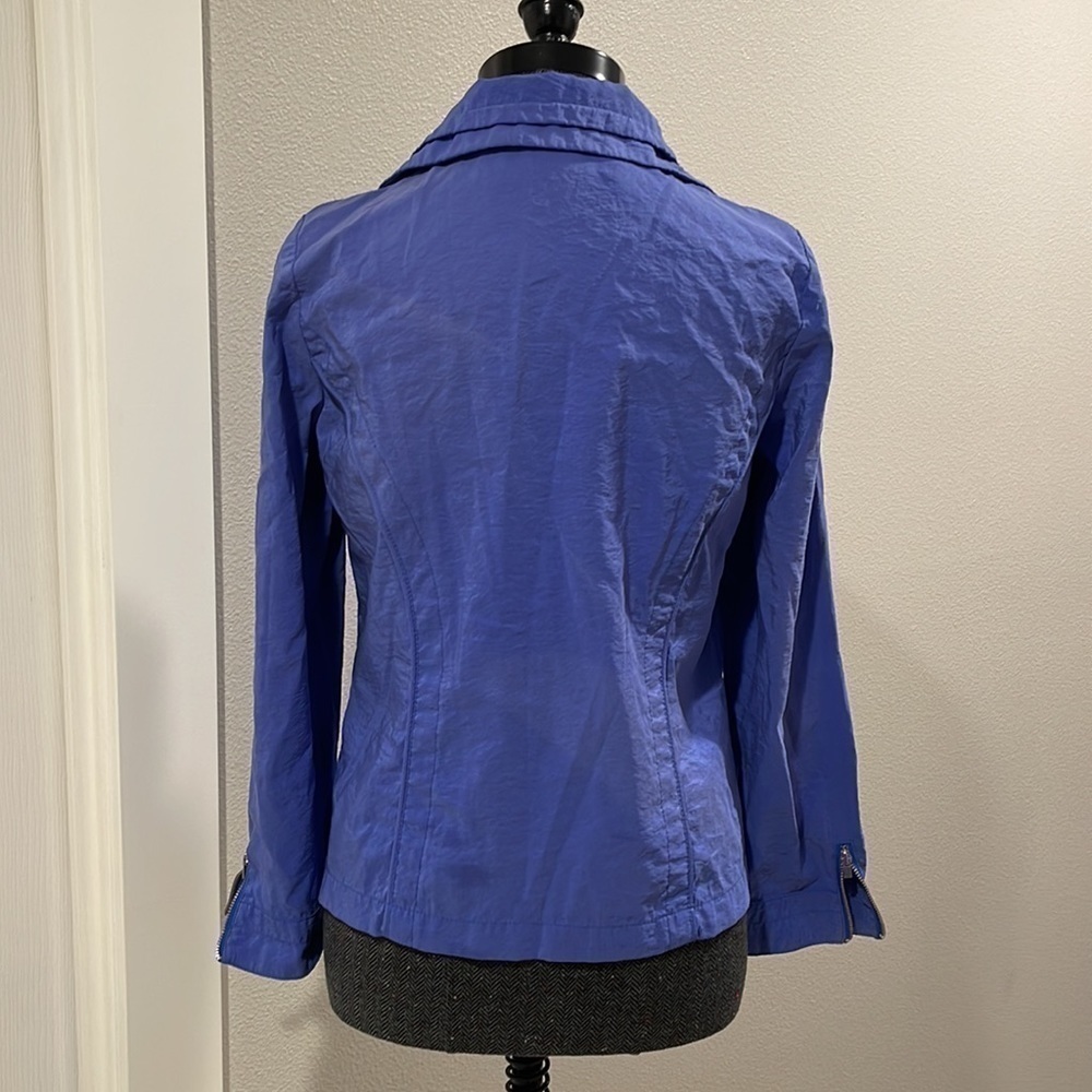 Zenergy by Chicos Blue Lightweight Full Zip Jacket Size 0 - Picture 7 of 8